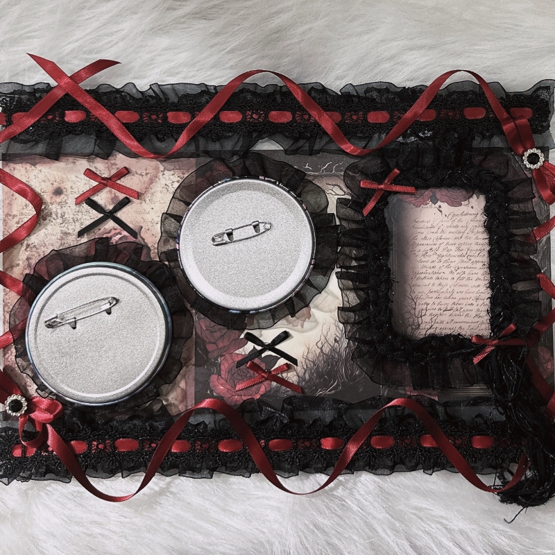 Gothic black red Card Holder I – обзор и цена Organza Ribbon Spool